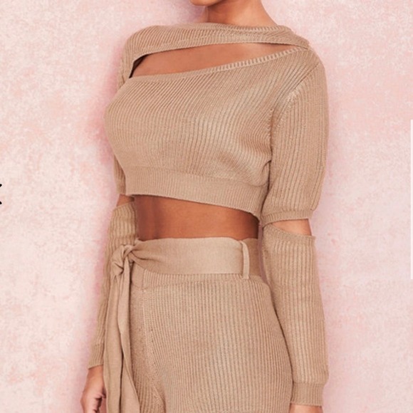 House of CB Sweaters - HOUSE OF CB LONDON Mila Sand Cropped Knit Sweater Womens XS Tan Cut out Crew